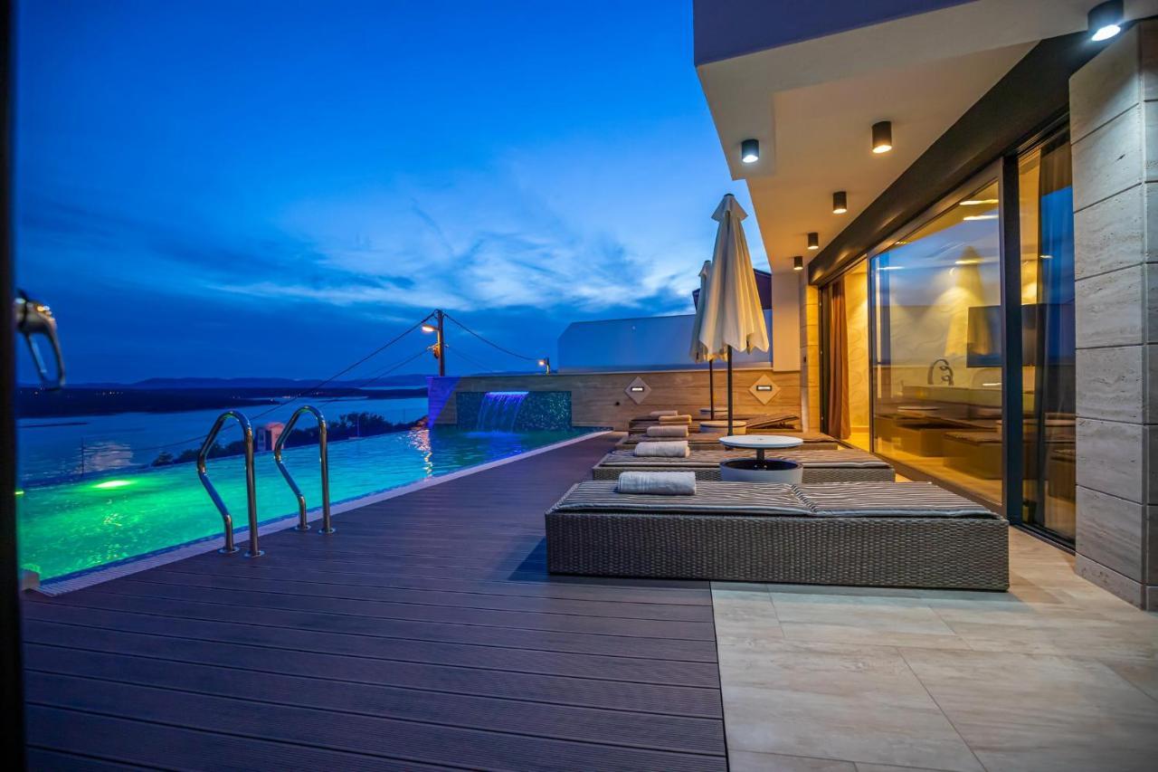 Villa Marassi With Heated Pool, Hot Tub And Sauna Crikvenica Exteriér fotografie