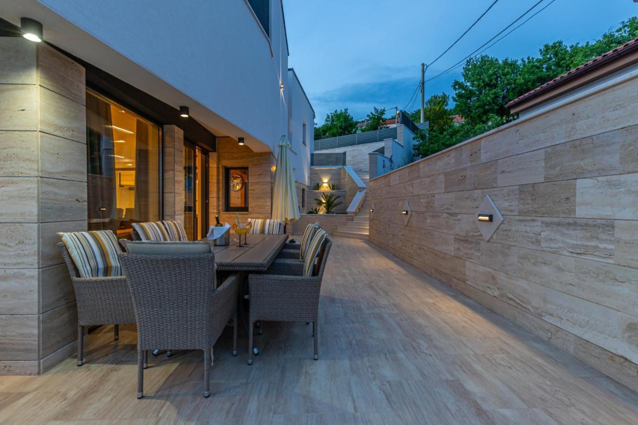 Villa Marassi With Heated Pool, Hot Tub And Sauna Crikvenica Exteriér fotografie