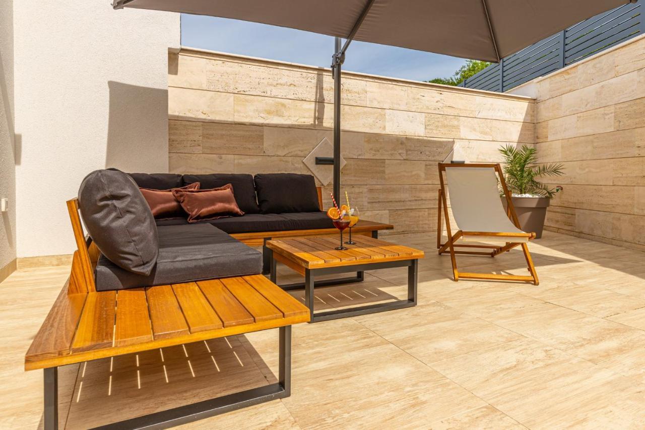 Villa Marassi With Heated Pool, Hot Tub And Sauna Crikvenica Exteriér fotografie